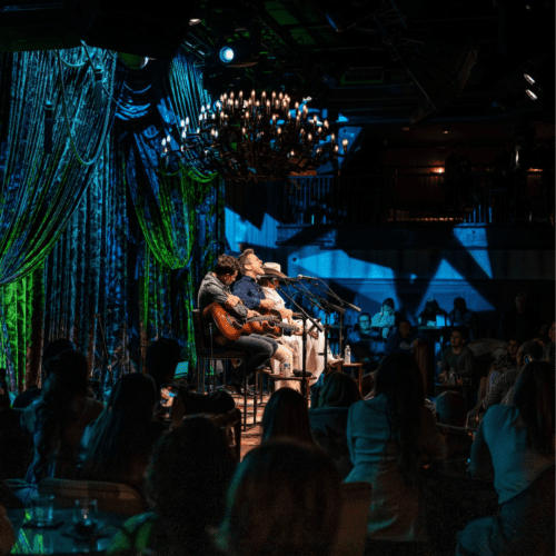Charles Esten performs beside Lauren Alaina and Matthew Ramsey