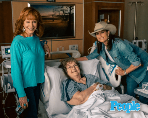 PEOPLE Exclusive: Reba McEntire Surprises Nashville Veterans